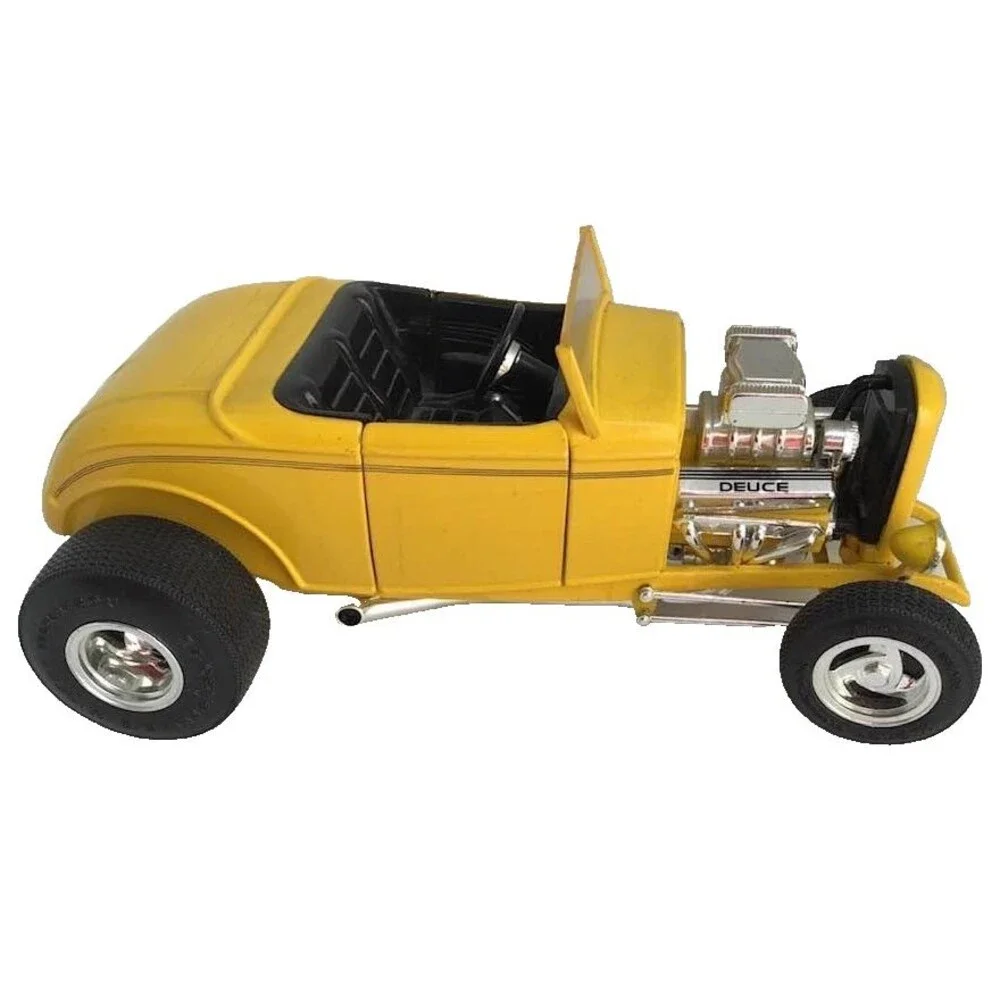 1932 Ford Deuce Model Diecast Car 1:18 Street Hot Rod American Muscle Yellow